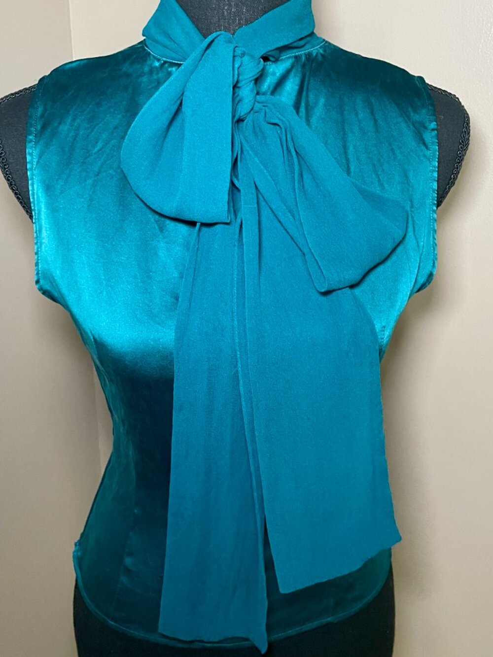 JON Vintage 100% Silk Teal Blouse, Size 4 - Picture 8 of 9